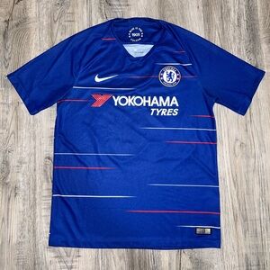 Chelsea 2018 Hazard home jersey size medium